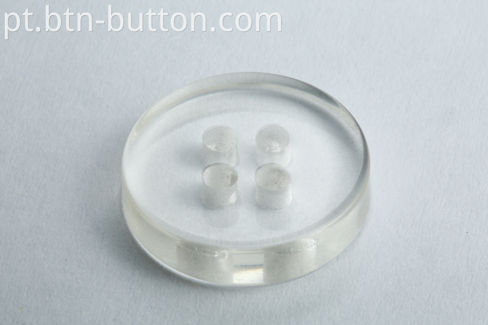 Pearly transparent bottom buttons for shirts